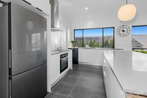 Property photo of 40 Altitude Boulevard Terranora NSW 2486