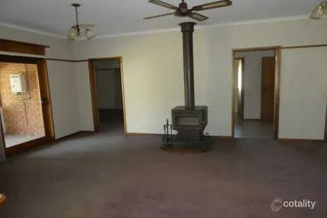 Property photo of 43 Goold Street Bairnsdale VIC 3875