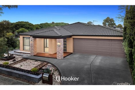 53 Linden Tree Way, Cranbourne North, VIC 3977