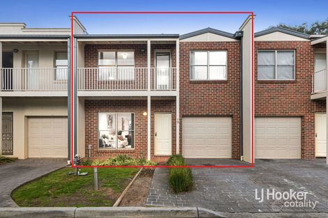 Property photo of 19/14 Mickleton Grove Point Cook VIC 3030