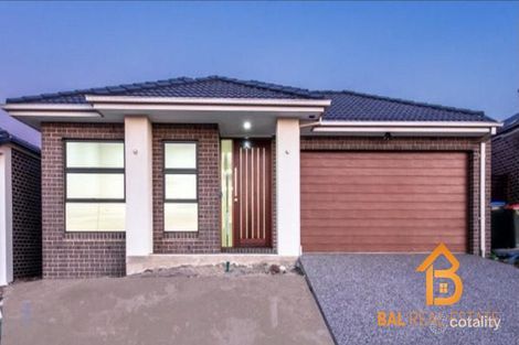 Property photo of 50 Boxer Drive Wyndham Vale VIC 3024