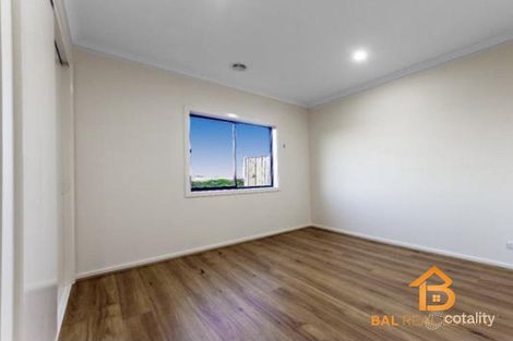 Property photo of 50 Boxer Drive Wyndham Vale VIC 3024