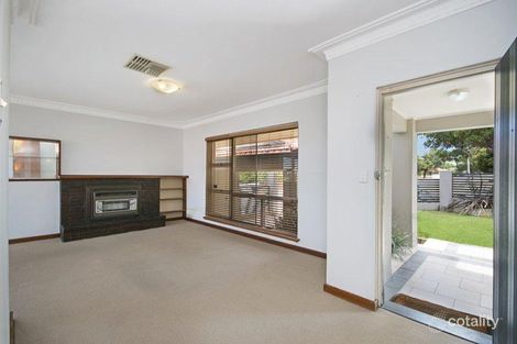Property photo of 11 Shelshaw Street Melville WA 6156
