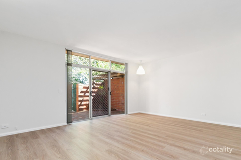 Property photo of 4/12 Eric Street Como WA 6152