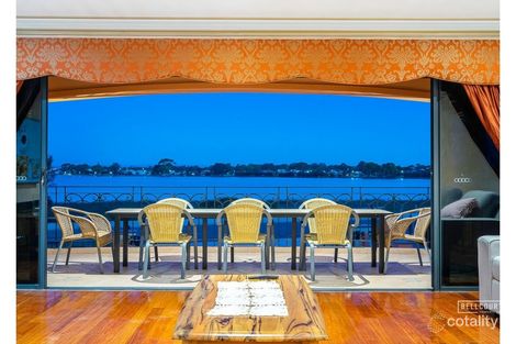 Property photo of 13 Salter Point Parade Salter Point WA 6152