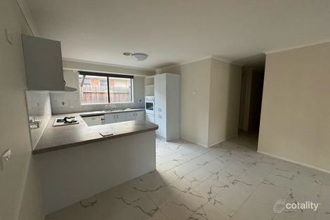 Property photo of 35 The Parkway Hampton Park VIC 3976