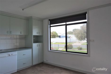 Property photo of 23 Steven Crescent Ararat VIC 3377