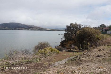 Property photo of 64 McKinly Street Midway Point TAS 7171