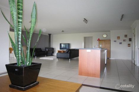 Property photo of 39 Connors Crescent Bannockburn VIC 3331