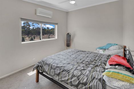 Property photo of 27 Netherway Drive Quantong VIC 3401