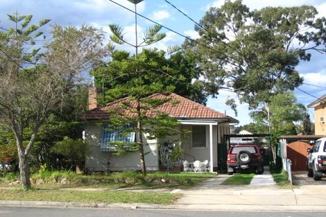 23 Pegler Ave, South Granville, NSW 2142