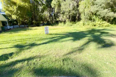 4 Flinders St, Coochiemudlo Island, QLD 4184