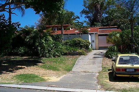 20 Brodrick St, Karrinyup, WA 6018