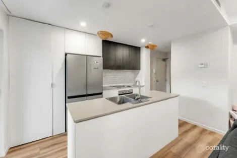 Property photo of 32/30 Careel Close Helensvale QLD 4212