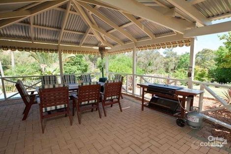 Property photo of 105 Burrows Retreat Mount Richon WA 6112