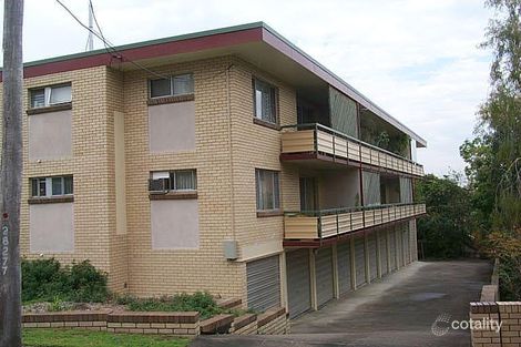 Property photo of 4/24 Raby Road Coorparoo QLD 4151
