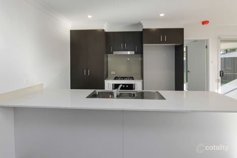 Property photo of 2/3 Turnberry Close Fletcher NSW 2287