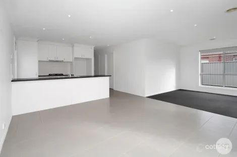 Property photo of 320 Learmonth Road Mitchell Park VIC 3355