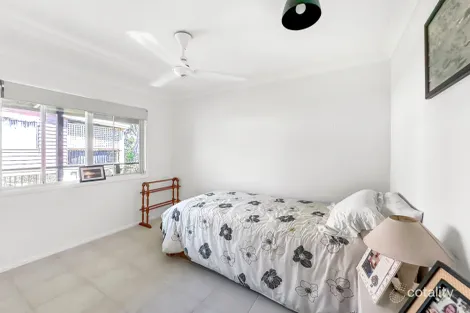 Property photo of 21 Coast Road Macleay Island QLD 4184
