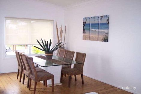 Property photo of 35 Pacific Street Caves Beach NSW 2281