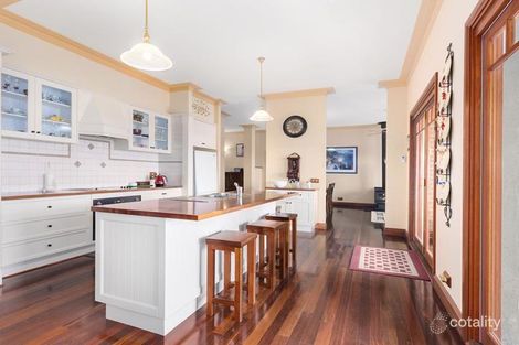 Property photo of 13 Balmain Drive Berwick VIC 3806
