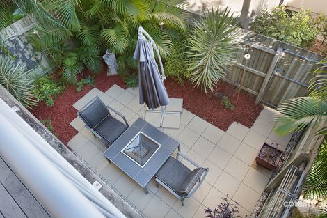 Property photo of 27/18 Lake Weyba Drive Noosaville QLD 4566