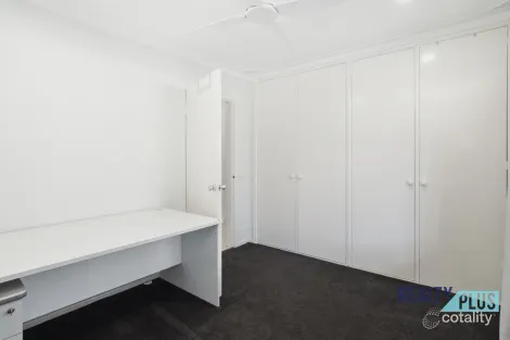 Property photo of 5 Montfort Place Morley WA 6062