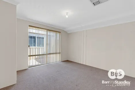 Property photo of 1 Poole Road Dalyellup WA 6230