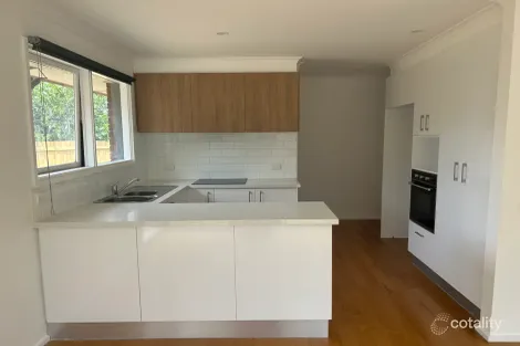 Property photo of 3 Kallista Place Melton West VIC 3337