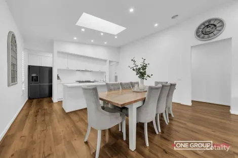 Property photo of 21 Wycheproof Street Donnybrook VIC 3064