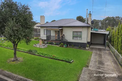 4 Peachey St, Casterton, VIC 3311