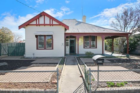 31 Peel St, Holbrook, NSW 2644