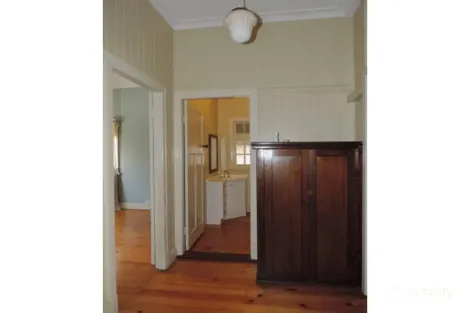 Property photo of 10 Cothill Road Booval QLD 4304