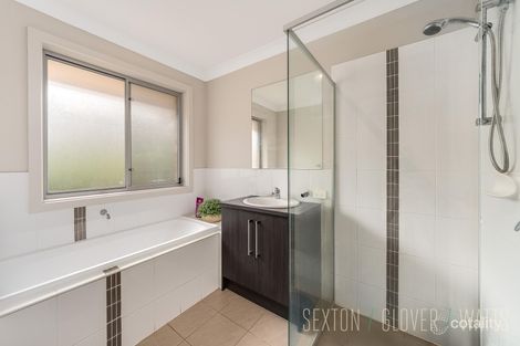 Property photo of 15 Saunders Close Mount Barker SA 5251