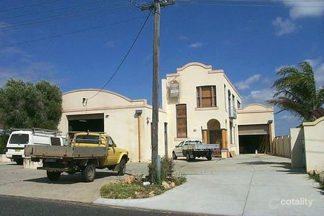 24 John St, Bayswater, WA 6053