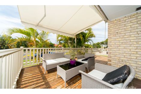 Property photo of 1/70 Brown Street Labrador QLD 4215