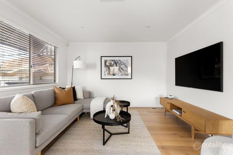 Property photo of 2/143 Ford Street Ivanhoe VIC 3079