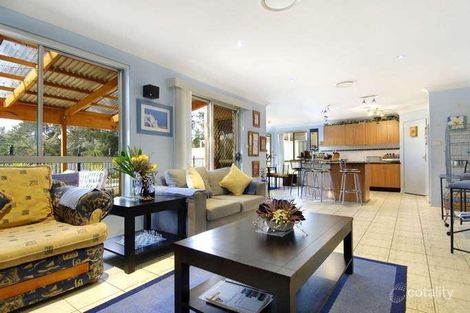 Property photo of 4 Huntingdale Drive Glenmore Park NSW 2745