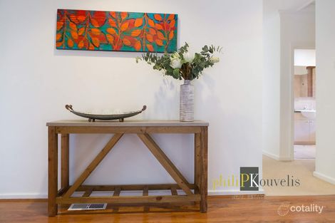 Property photo of 79 Stonehaven Crescent Deakin ACT 2600