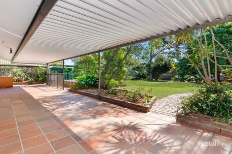 Property photo of 34 Caringal Drive Karana Downs QLD 4306