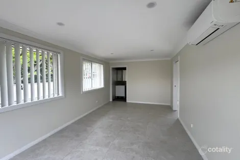 Property photo of 21 Stilt Avenue Cranebrook NSW 2749