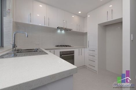 8 Danbury Cres, Girrawheen, WA 6064