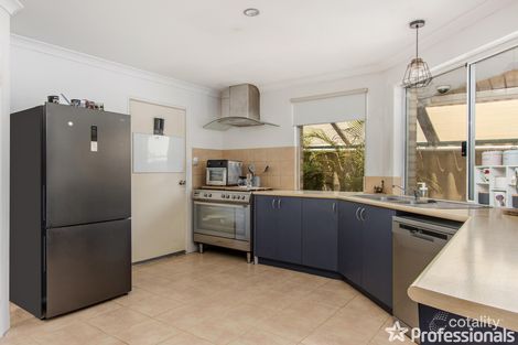 Property photo of 37 Edgbaston Crescent Port Kennedy WA 6172