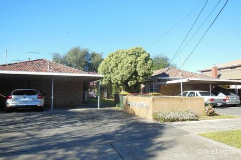 Property photo of 2/16 Vanberg Road Essendon VIC 3040