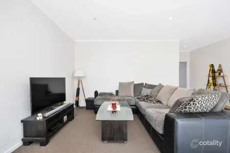 Property photo of 2/18 Elizabeth Street Traralgon VIC 3844
