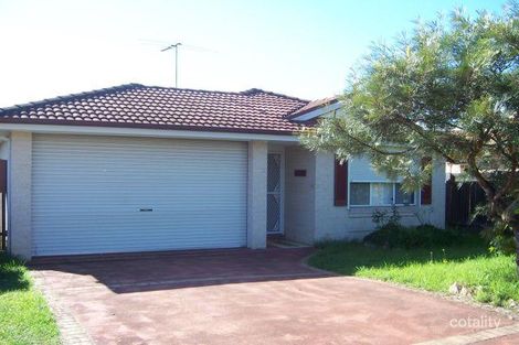 Property photo of 48 Freeman Circuit Ingleburn NSW 2565