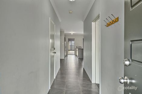 Property photo of 9/27 Apium Mews Lake Coogee WA 6166