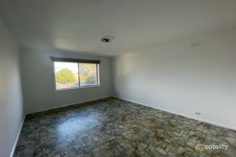 Property photo of 2/214 Biggs Street St Albans VIC 3021