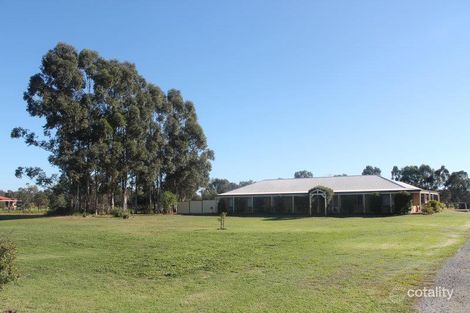 203 Country Dr, Oakford, WA 6121