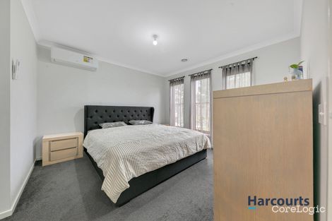 Property photo of 14 Dempsey Avenue Truganina VIC 3029